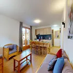 Modern With Balcony Nendaz