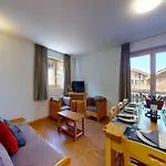 Modern With Balcony Apartament Nendaz
