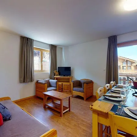 Modern With Balcony Nendaz