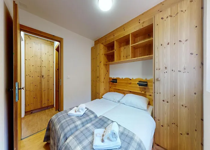 Apartment Modern With Balcony *