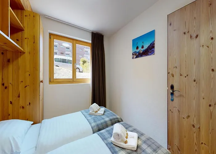 Apartment Modern With Balcony *