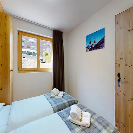 Apartment Modern With Balcony *